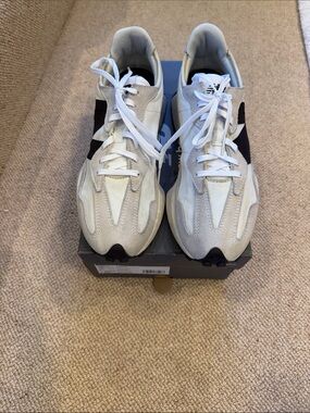 New Balance White and Black Classic Low-Profile Sneakers
